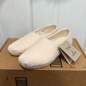 Sz 6.5W TOMS Light Beige Alpargata Slip-On Shoes Size 6.5W